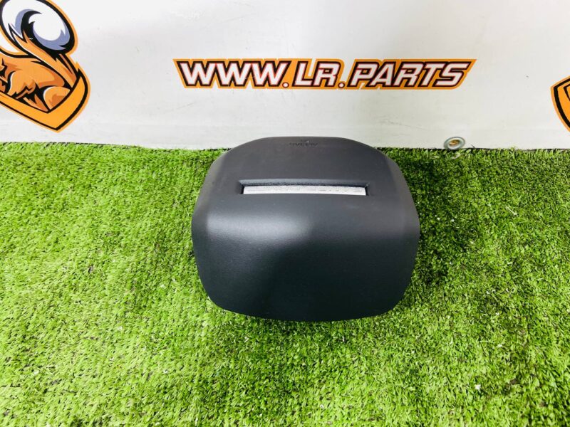 LR140996 Airbag in the steering wheel Range Rover Velar L560 (2018-) used cost  € in stock 1 pcs.