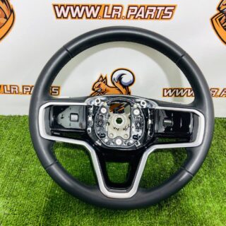 LR167658KIT Steering wheel with AIR BAG and switches for Range Rover Velar L560 (2018-) Used cost  € in stock 1 pcs.