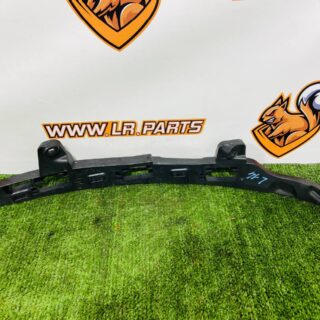 LR187208 Bracket of the left headlight for Range Rover Sport L461 (2023-) Used cost  € in stock 1 pcs.