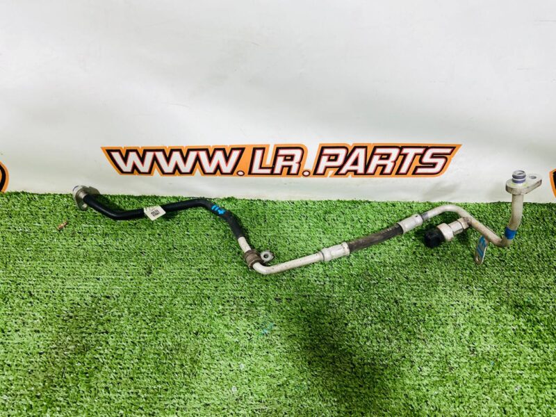 T4A30795 Air conditioning pipe Jaguar F-Pace X761 (2017-) used cost 60 € in stock 1 pcs.