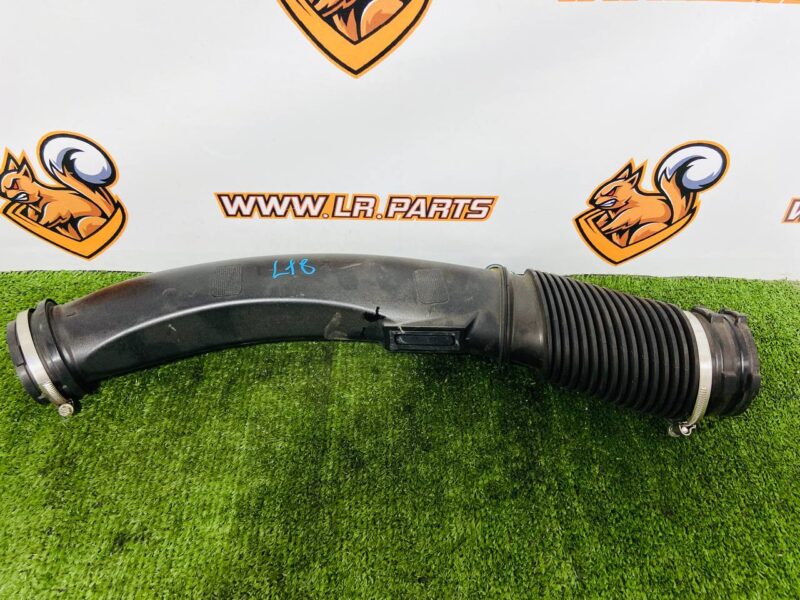113123496 Air duct Range Rover L460 (2023-) Used cost  € in stock 1 pcs.