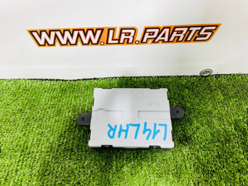 524123481 Front door control unit, passenger side Range Rover Sport L461 (2023-) Used cost 309,06 € in stock 1 pcs.