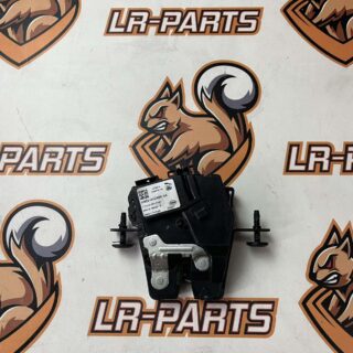535123638 Trunk lid lock for Range Rover Sport L461 (2023-) Used cost 90 € in stock 3 pcs.