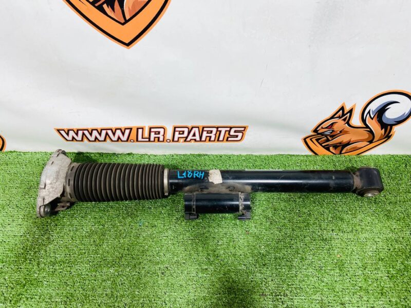 604123471 Right rear shock absorber for Range Rover L460 (2023-) Used cost  € in stock 1 pcs.