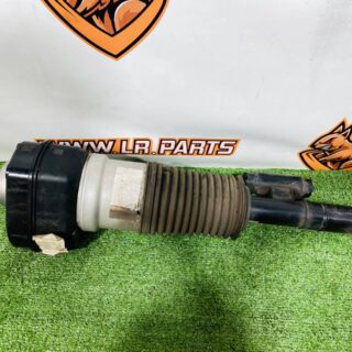 604123473 Front right shock absorber Range Rover L460 (2023-) Used cost  € in stock 1 pcs.