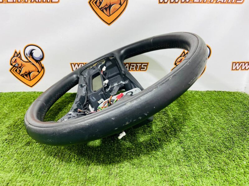 628123516PVJ Steering wheel with AIR BAG for Range Rover L460 (2023-) Used cost  € in stock 1 pcs.