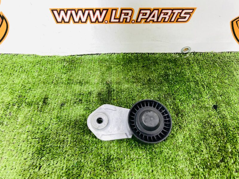 LR138382 Tensioner pulley belt 3.0D Range Rover Sport L494 (2014-2022) Used cost 25 € in stock 1 pcs.