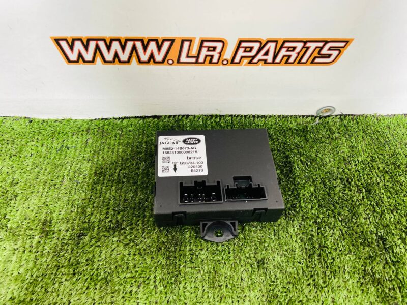 LR150964 Rear Cluster Control Unit Range Rover L460 (2023-) Used cost 140 € in stock 1 pcs.