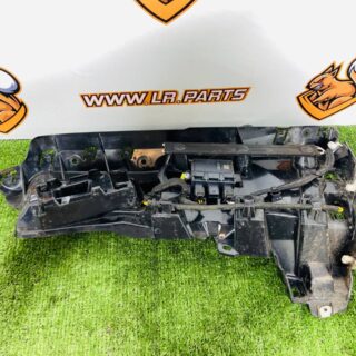 LR151053 Right Rear Bumper Bracket for Range Rover L460 (2023-) Second-hand cost  € in stock 1 pcs.