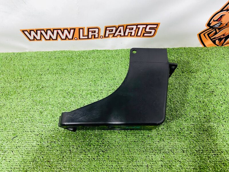 LR151616 Support trim rear shelf left Range Rover L460 (2023-) Used cost 60 € in stock 1 pcs.