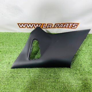 LR151763 Right Rear Pillar Trim for Range Rover L460 (2023-) Used cost 95 € in stock 1 pcs.