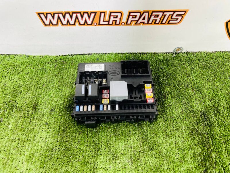LR152817 Fuse Box Range Rover Sport L461 (2023-) Used cost 300 € in stock 1 pcs.