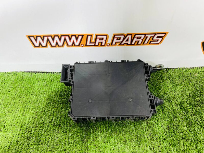 LR153002 Fuse Box Range Rover Sport L461 (2023-) Used cost 520 € in stock 1 pcs.