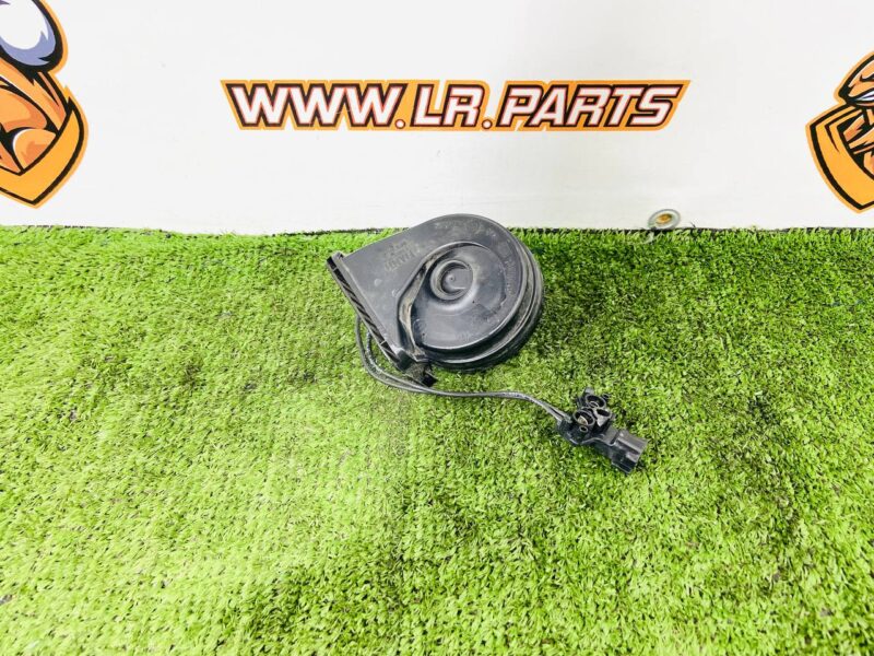 LR153017 Sound signal, two-tone for Range Rover Sport L461 (2023-) Used cost 50 € in stock 1 pcs.