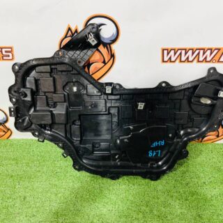 LR153059 Right front door trim panel Range Rover L460 (2023-) Used cost 145 € in stock 1 pcs.