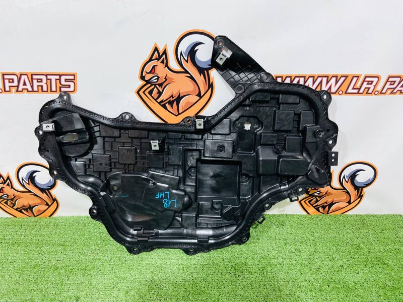 LR153062 Trim panel for the front left door of Range Rover L460 (2023-) Used cost 140 € in stock 1 pcs.