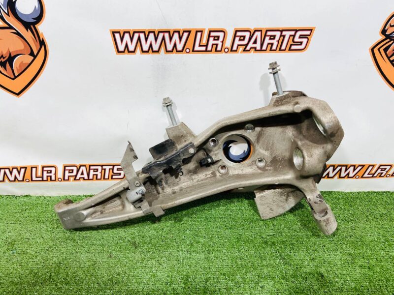 LR154192 Swivel front right fist Range Rover Sport L461 (2023-) Used cost 500 € in stock 1 pcs.