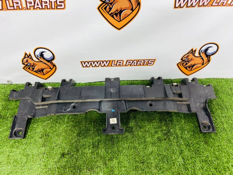 LR154581 Central rear bumper bracket Range Rover L460 (2023-) Used cost  € in stock 1 pcs.