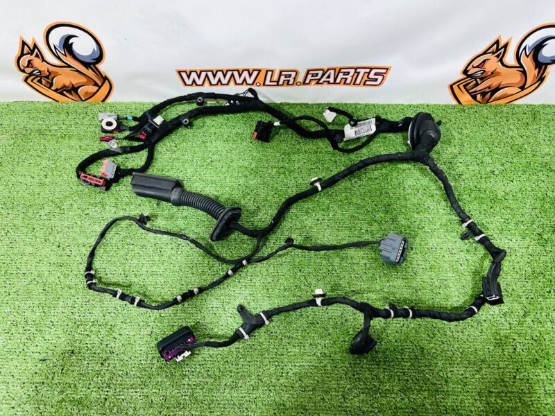 LR158049 Front Right Door Wiring for Range Rover L460 (2023-) Used cost 250 € in stock 1 pcs.