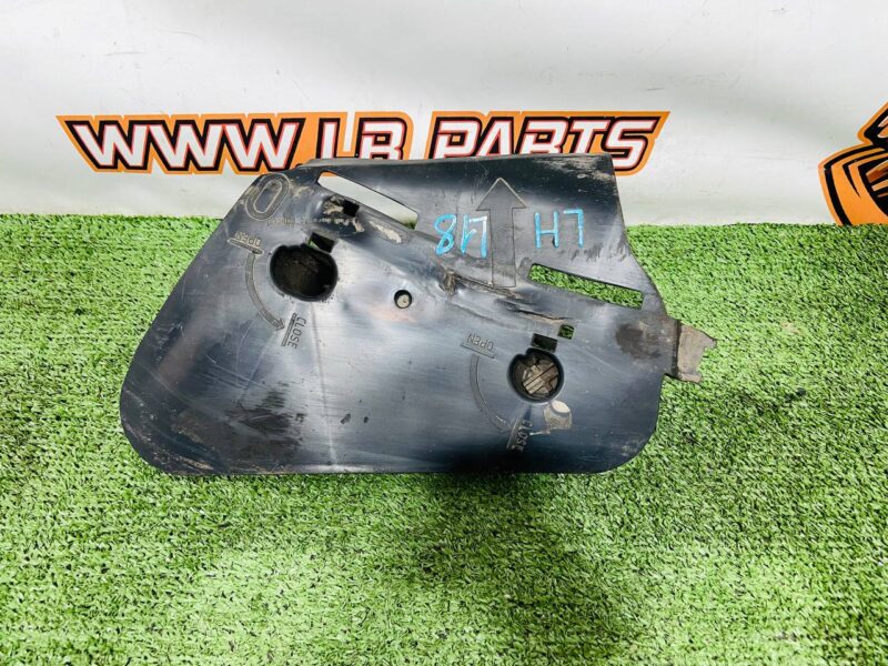 LR172683 Left Rear Arm Guard for Range Rover L460 (2023-) Used cost 60 € in stock 1 pcs.