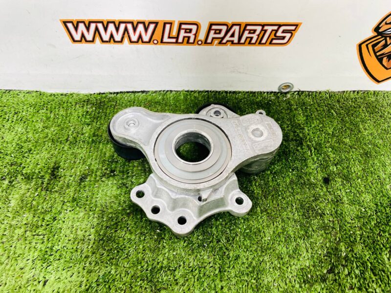 LR173137 Tensioner 3.0TD drive belt for Range Rover Sport L494 (2014-2022) Used cost 50 € in stock 1 pcs.