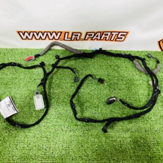 LR176428 Front Right Door Wiring for Range Rover L460 (2023-) Used cost 250 € in stock 1 pcs.