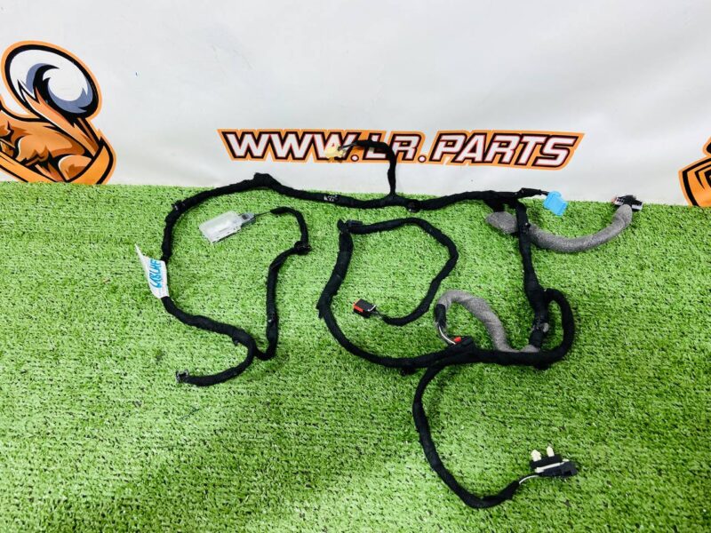 LR176436 Translation from Russian to English: Range Rover L460 (2023-) Front Left Door Wiring Harness Used cost 200 € in stock 1 pcs.