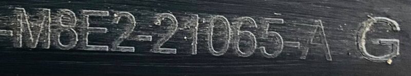 LR177829 Translation from Russian to English: Front left door moulding for Range Rover L460 (2023-) Used cost  € in stock 1 pcs.