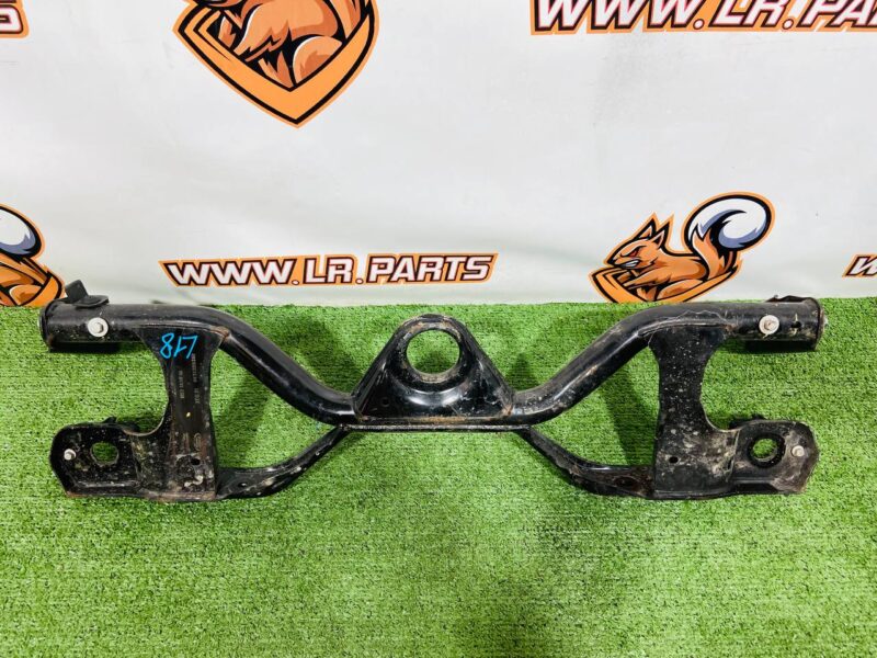 LR179389 Radiator crossmember Range Rover Sport L461 (2023-) Used cost 190 € in stock 1 pcs.