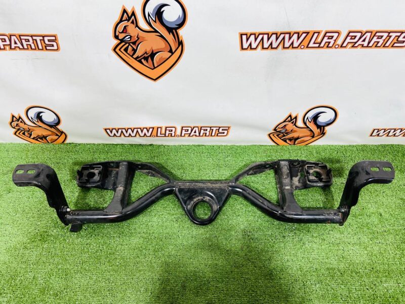 LR179389 Radiator crossmember Range Rover Sport L461 (2023-) Used cost 190 € in stock 1 pcs.