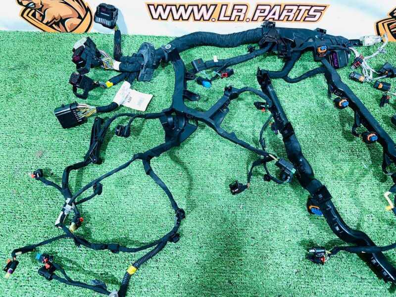 LR185230 Engine wiring harness 3.0D Range Rover Sport L461 (2023-) Used cost  € in stock 1 pcs.