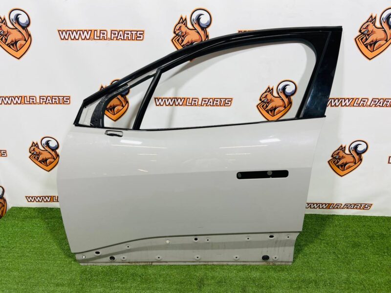 T4K1542 Front left door Jaguar I-Pace X590 (2018-) Used cost 650 € in stock 3 pcs.