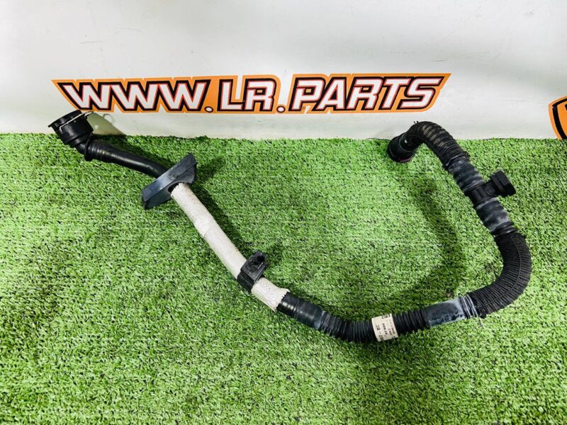 104123493 Heater hose Range Rover L460 (2023-) Used cost  € in stock 1 pcs.