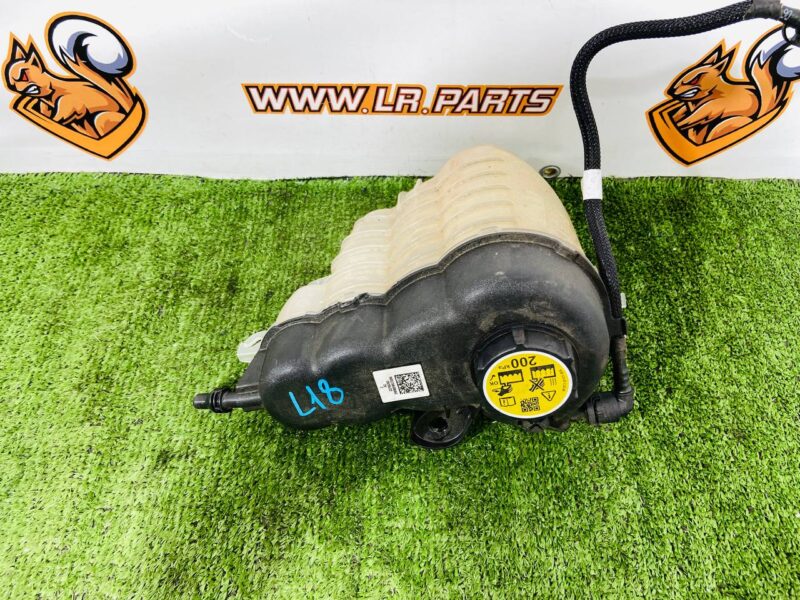 104123633 Expansion tank Range Rover L460 (2023-) Used cost  € in stock 1 pcs.