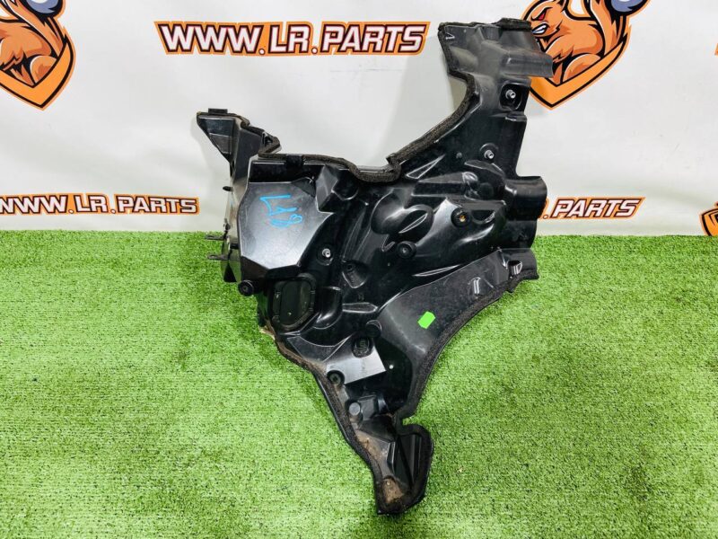 527123580 Left Engine Compartment Insulator Range Rover L460 (2023-) Used cost  € in stock 1 pcs.
