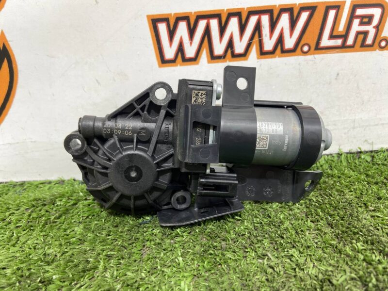 531000007 Motor regulator for the front left seat of Range Rover L460 (2023-) Used cost  € in stock 1 pcs.