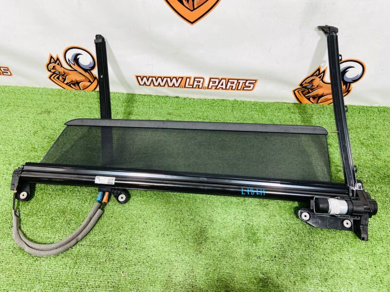532123611 Rear left door curtain for Range Rover L460 (2023-) Used cost  € in stock 1 pcs.