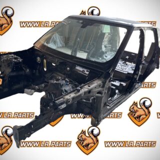 LR111046 Front Left Quarter Panel Range Rover Sport L494 (2014-2022) Used cost  € in stock 1 pcs.