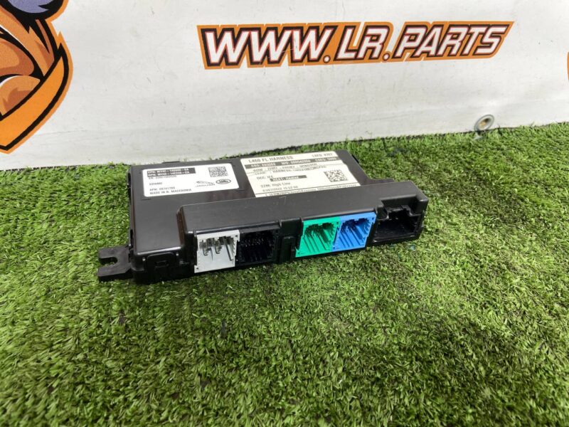 LR141853 Range Rover L460 (2023-) Used Seat Control Unit cost 450 € in stock 2 pcs.