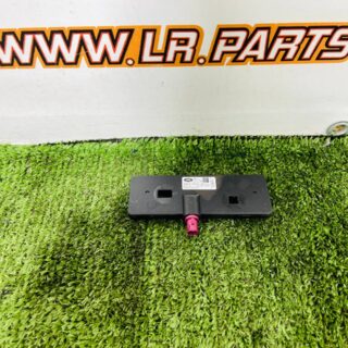 LR144902 Antenna Range Rover L460 (2023-) Used cost  € in stock 1 pcs.