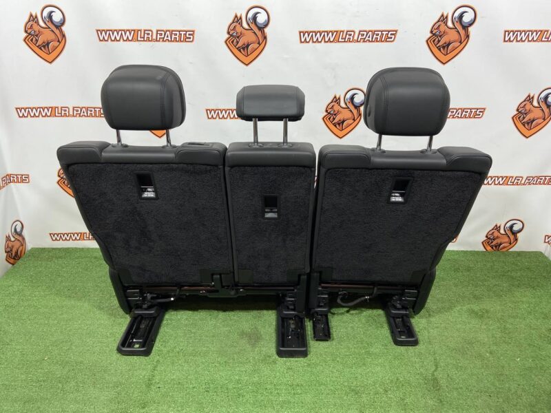 LR150888KIT Rear seat assembly 2nd row Range Rover L460 (2023-) Used cost  € in stock 1 pcs.