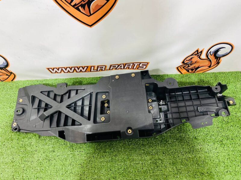 LR151468 Roof rack bracket for Range Rover L460 (2023-) Used cost  € in stock 1 pcs.
