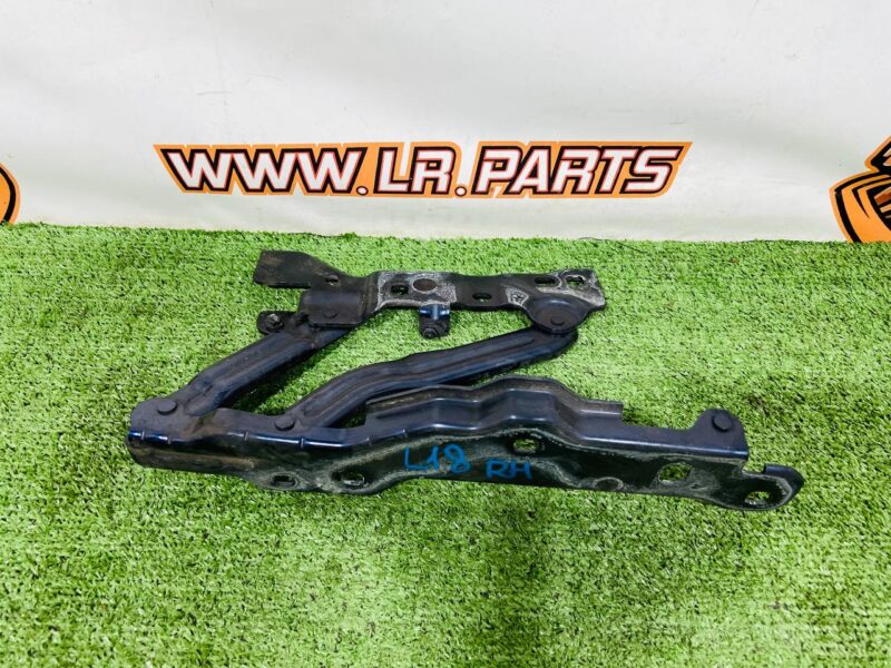 LR151886 Right Hood Hinge Range Rover Sport L461 (2023-) Used cost 50 € in stock 2 pcs.