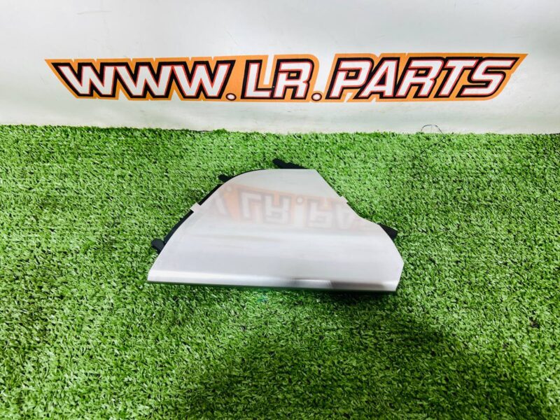 LR152680 Left Instrument Panel Moulding Range Rover L460 (2023-) Used cost  € in stock 1 pcs.