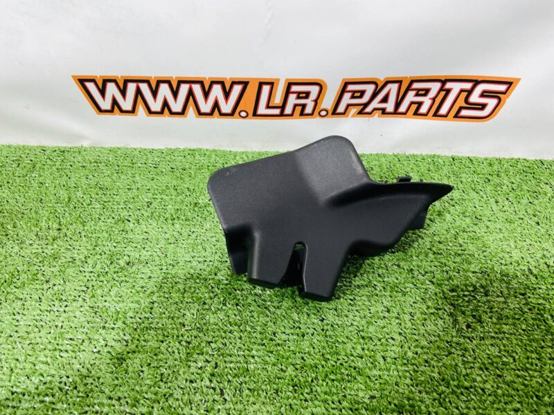 LR153791 Latch nest for the left rear door of Range Rover L460 (2023-) Used cost  € in stock 1 pcs.