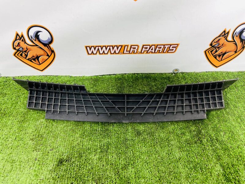 LR153913 Rear bumper absorber, central Range Rover L460 (2023-) Used cost  € in stock 1 pcs.