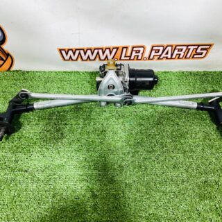 LR154119 Front Wiper Linkage with Motor for Range Rover L460 (2023-) Used cost  € in stock 1 pcs.