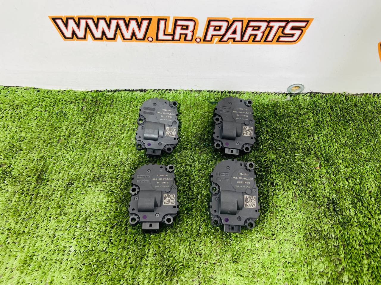 LR157494 Stepper motor of the heater Range Rover L460 (2023-) used cost  € in stock 4 pcs.