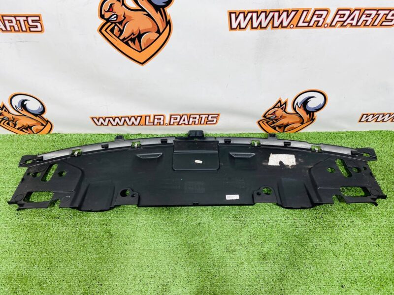 LR173774.1 Radiator grille cover for Range Rover L460 (2023-) Used cost  € in stock 1 pcs.