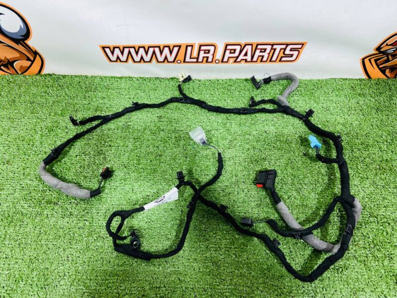 LR176419 Rear left door wiring for Range Rover L460 (2023-) used cost  € in stock 1 pcs.